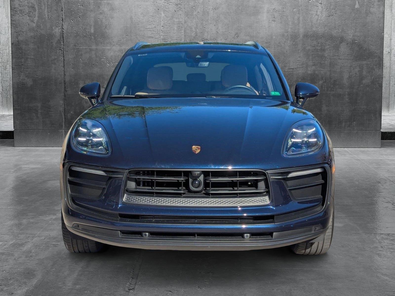 2022 Porsche Macan Vehicle Photo in Pembroke Pines , FL 33027