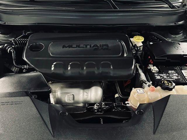 2020 Jeep Cherokee Vehicle Photo in MEDINA, OH 44256-9631