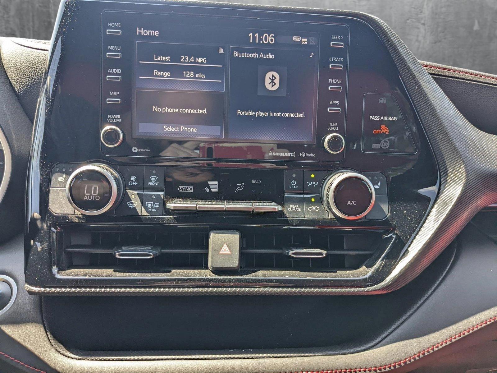 2021 Toyota Highlander Vehicle Photo in Davie, FL 33331