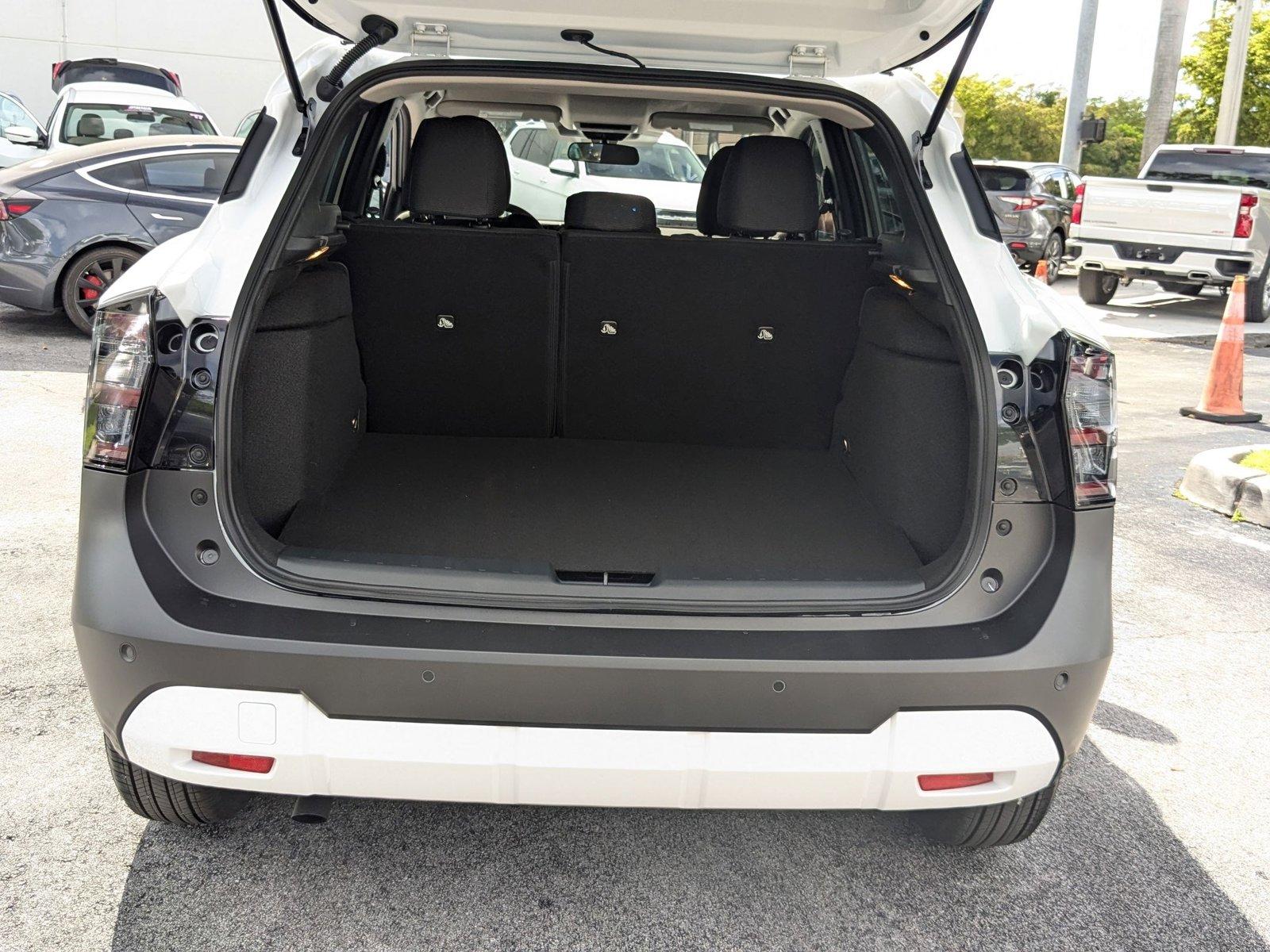 2025 Nissan Kicks Vehicle Photo in Miami, FL 33135