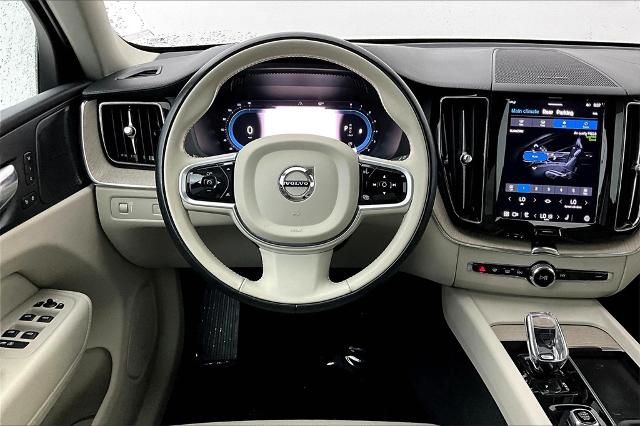 2022 Volvo XC60 Vehicle Photo in Grapevine, TX 76051