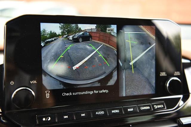 2025 Nissan Pathfinder Vehicle Photo in Ballwin, MO 63011