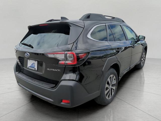 2025 Subaru Outback Vehicle Photo in Green Bay, WI 54304
