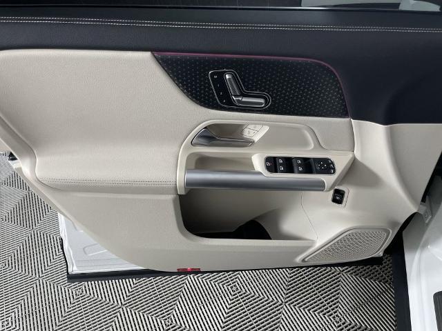 2025 Mercedes-Benz GLA 250 Vehicle Photo in GILBERT, AZ 85297-0402