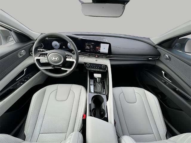 2025 Hyundai ELANTRA Vehicle Photo in Green Bay, WI 54304