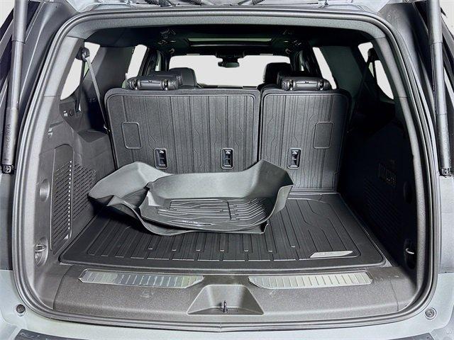 2025 GMC Yukon XL Vehicle Photo in PUYALLUP, WA 98371-4149