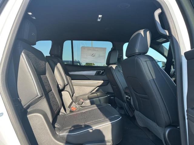2026 Buick Enclave Vehicle Photo in COLUMBIA, MO 65203-3903