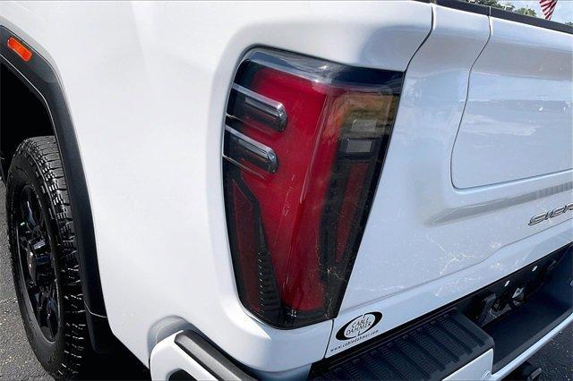 2024 GMC Sierra 2500 HD Vehicle Photo in INDEPENDENCE, MO 64055-1314