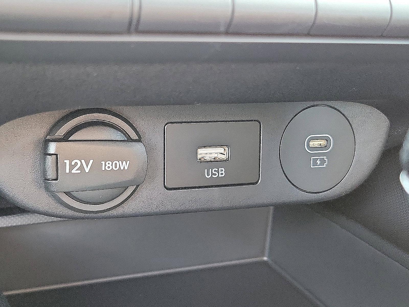 2025 Hyundai ELANTRA Vehicle Photo in Harrisburg, PA 17111
