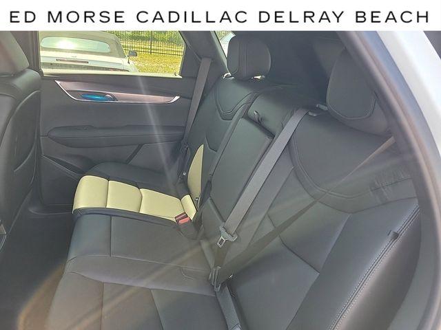 2024 Cadillac XT5 Vehicle Photo in DELRAY BEACH, FL 33483-3294