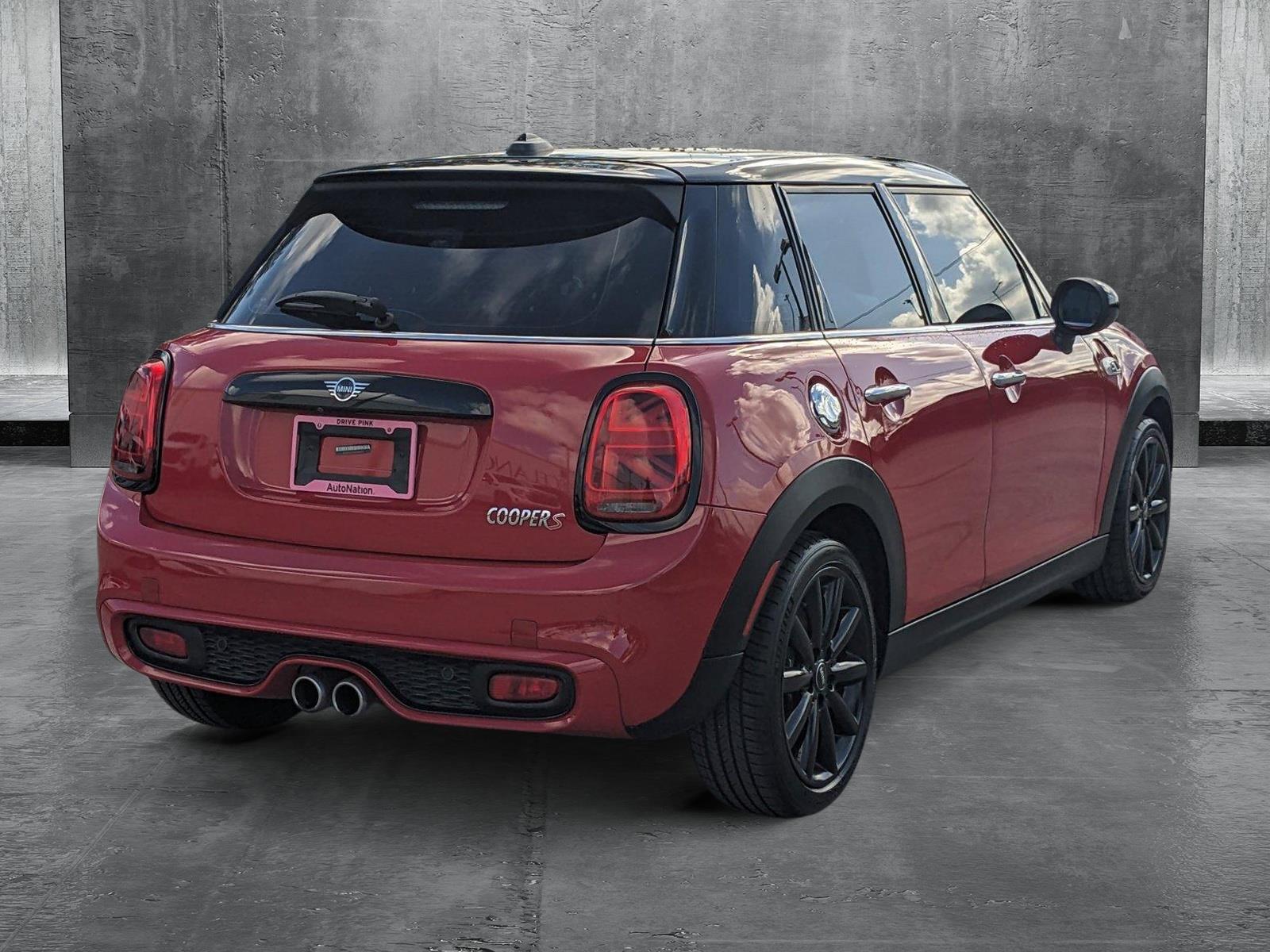 2019 MINI Hardtop 4 Door Vehicle Photo in MIAMI, FL 33172-3015