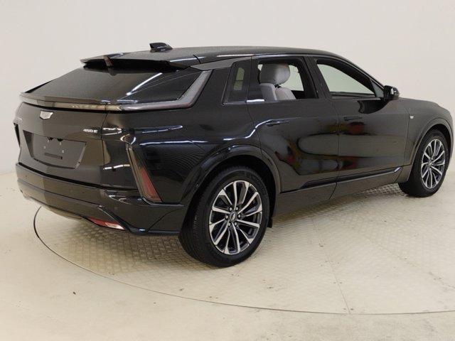 2024 Cadillac LYRIQ Vehicle Photo in PINEVILLE, NC 28134-8495