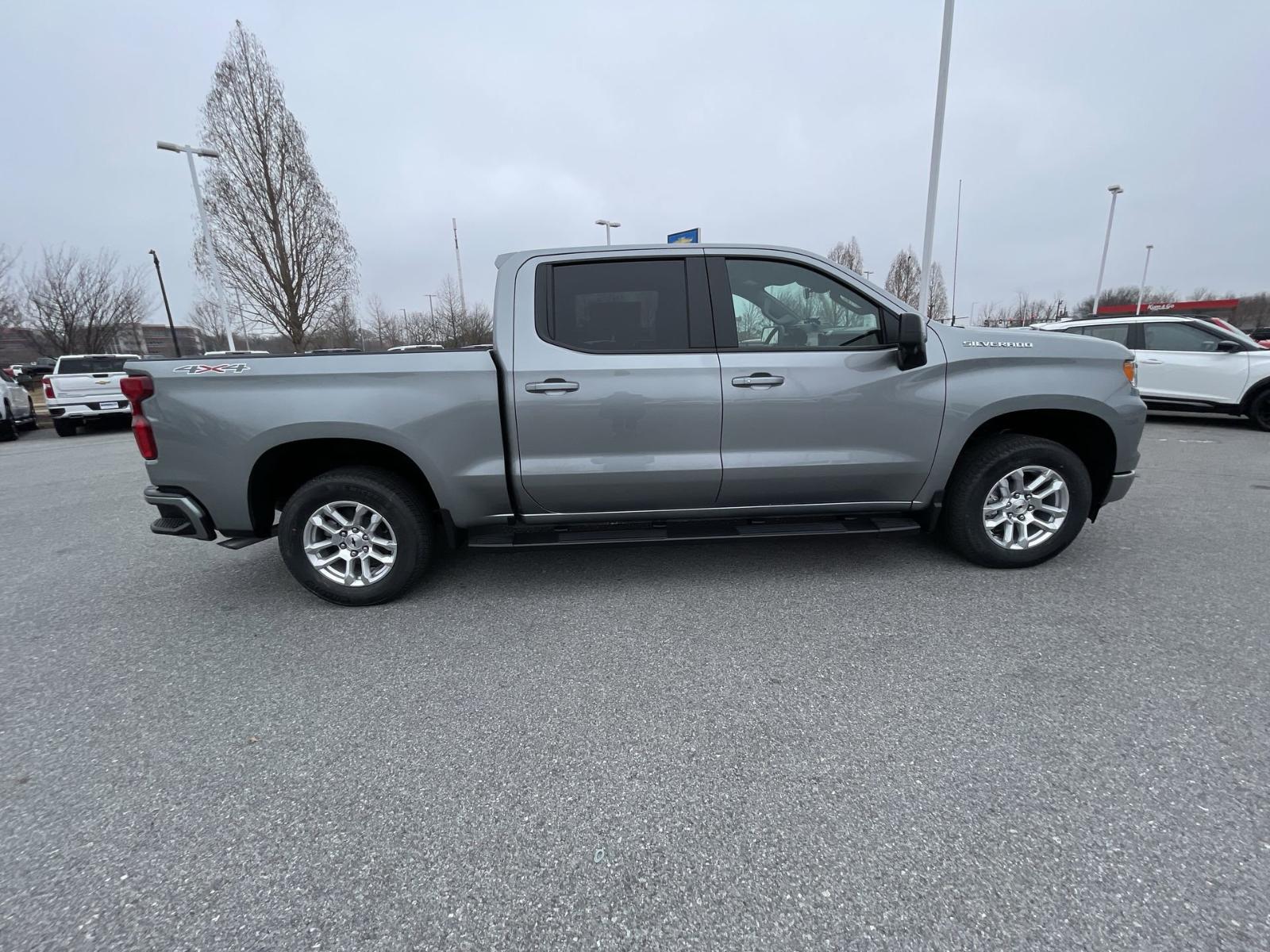 2025 Chevrolet Silverado 1500 Vehicle Photo in BENTONVILLE, AR 72712-4322