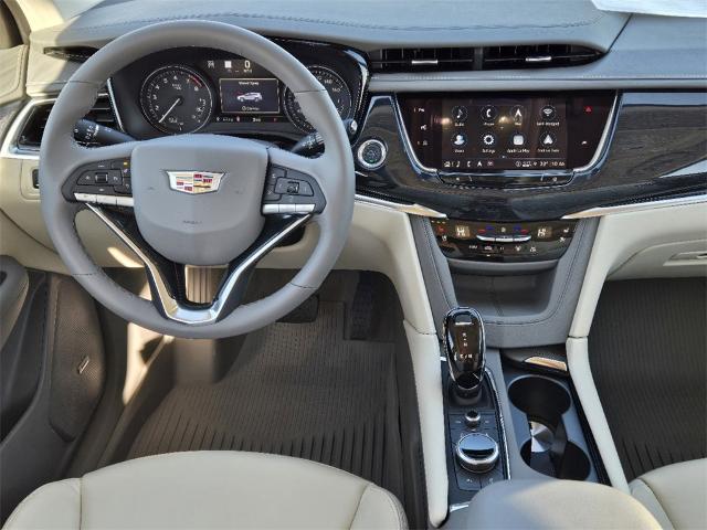 2025 Cadillac XT6 Vehicle Photo in Oklahoma City, OK 73114