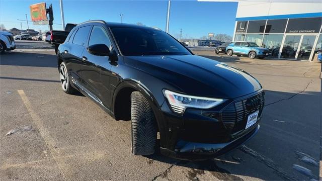 Used 2022 Audi e-tron Premium Plus with VIN WA1LAAGE0NB009871 for sale in Saint Cloud, Minnesota