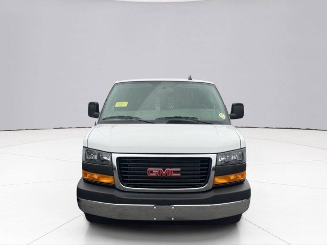 2025 GMC Savana Cargo 2500 Vehicle Photo in LEOMINSTER, MA 01453-2952