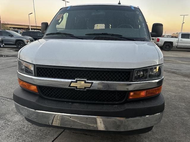 2022 Chevrolet Express Cargo 2500 Vehicle Photo in NEDERLAND, TX 77627-8017