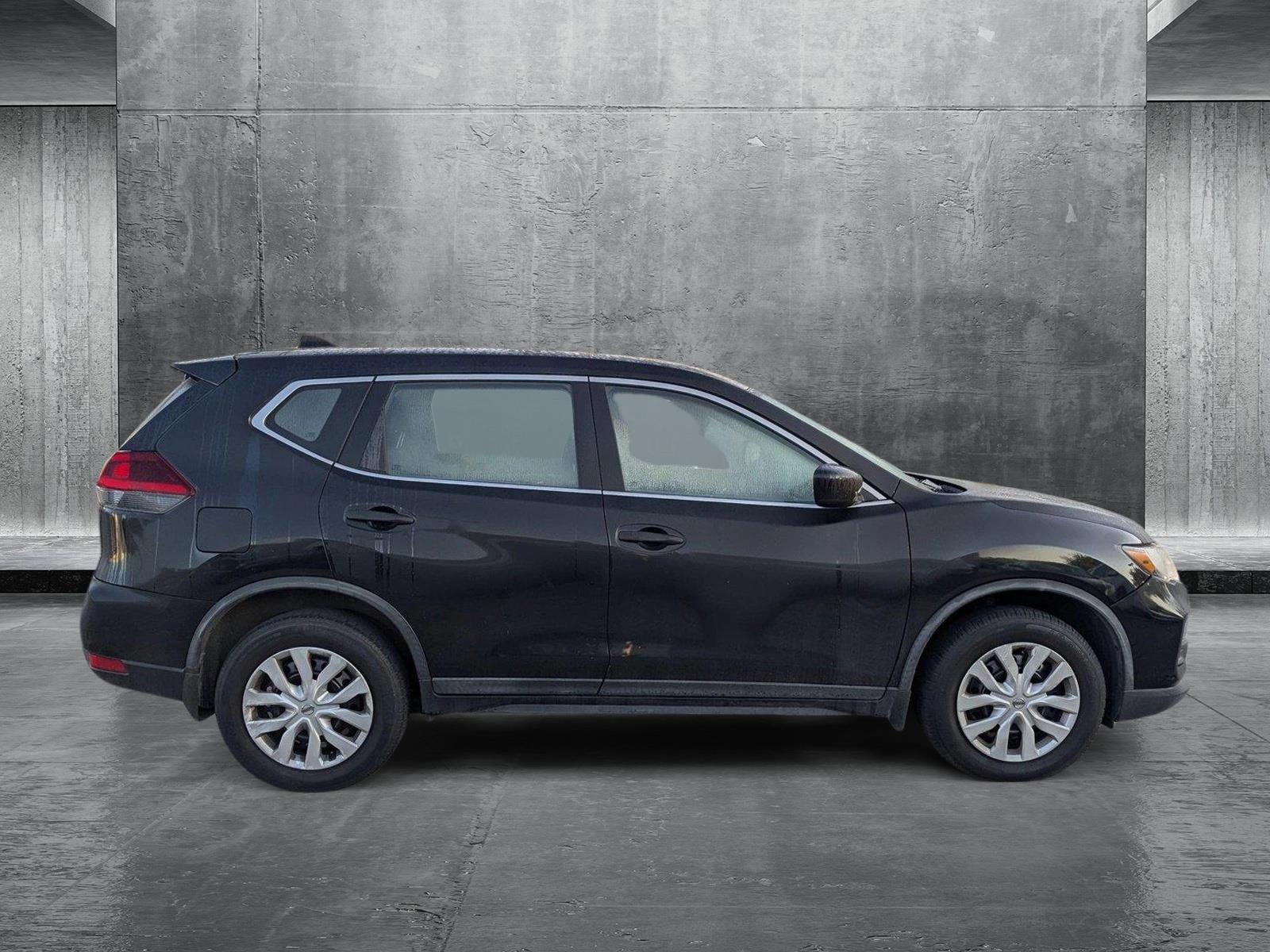 2018 Nissan Rogue Vehicle Photo in PEMBROKE PINES, FL 33024-6534