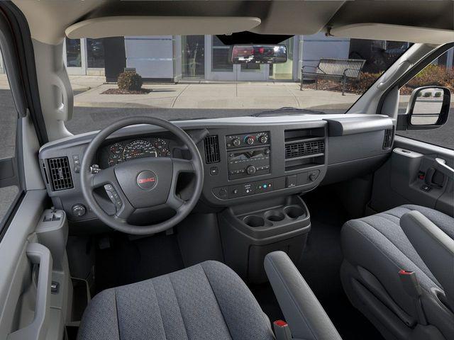 2025 GMC Savana Cargo 2500 Vehicle Photo in DANBURY, CT 06810-5034