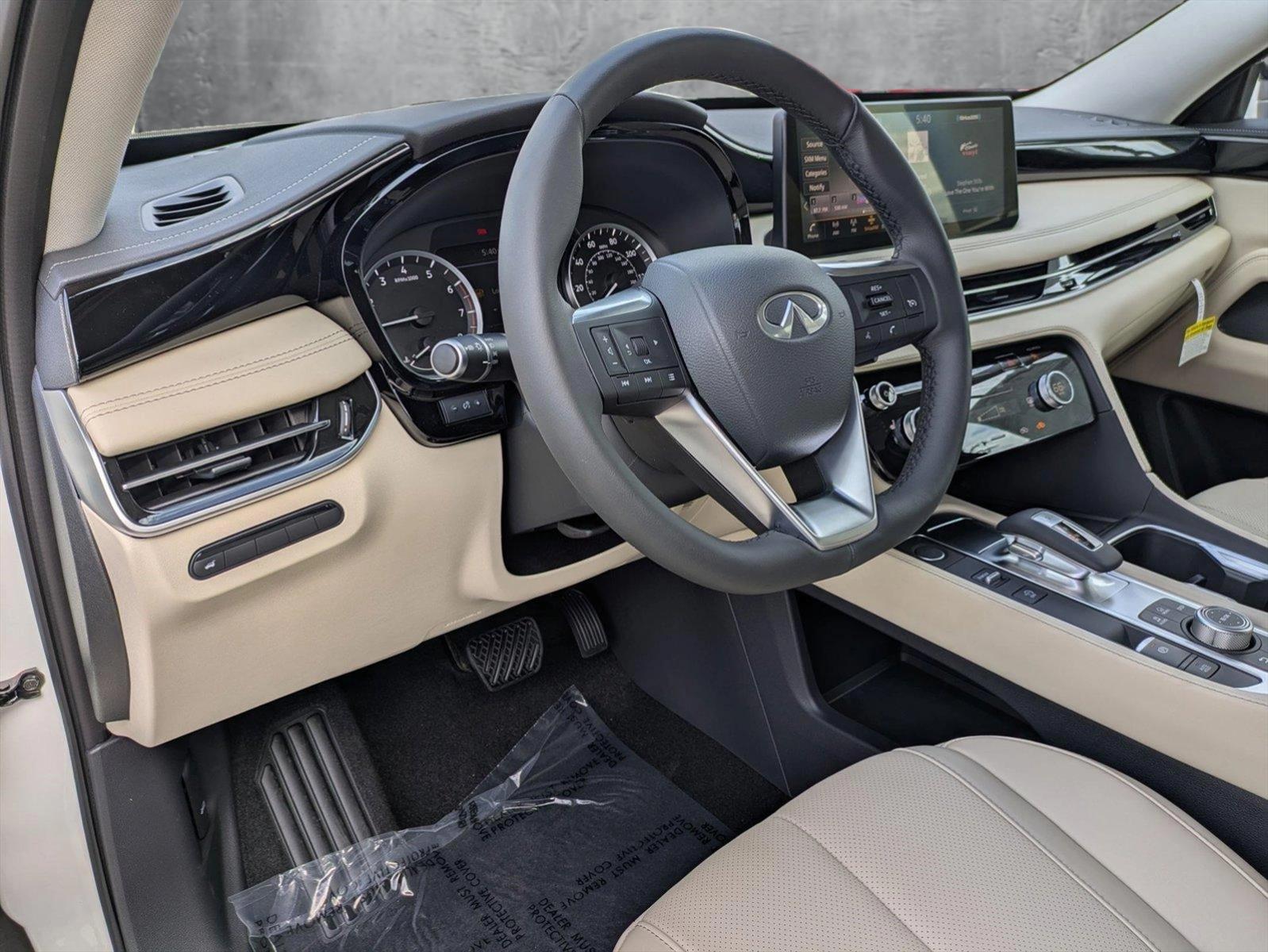 2025 INFINITI QX60 Vehicle Photo in Tustin, CA 92782