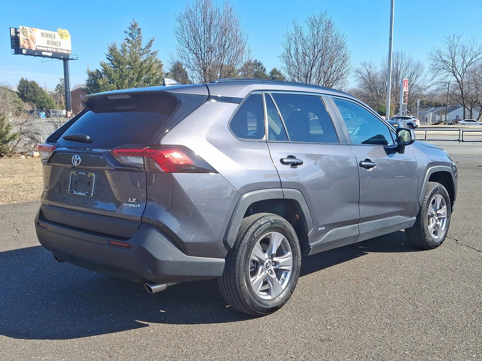 2022 Toyota RAV4 Vehicle Photo in Trevose, PA 19053
