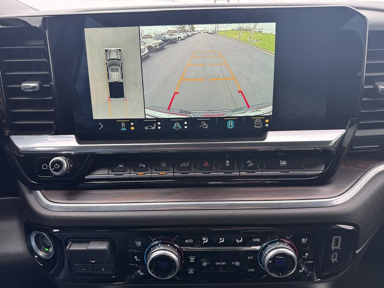 2022 GMC Sierra 1500 Vehicle Photo in BOONVILLE, IN 47601-9633