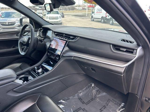 2024 Jeep Grand Cherokee Vehicle Photo in MEDINA, OH 44256-9631