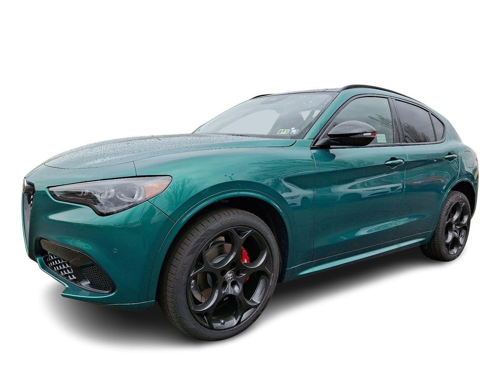 2025 Alfa Romeo Stelvio Vehicle Photo in Willow Grove, PA 19090