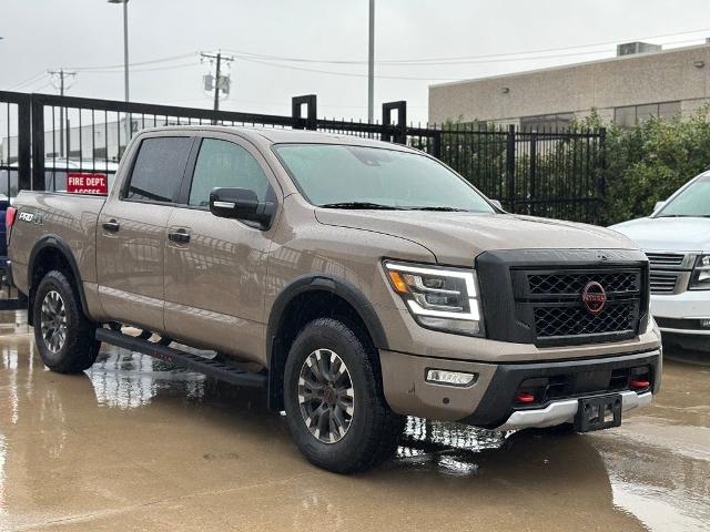 2024 Nissan Titan Vehicle Photo in San Antonio, TX 78230