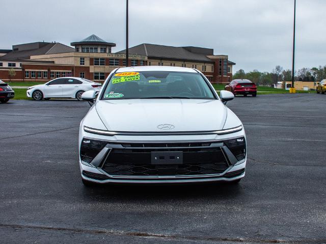 2024 Hyundai Sonata Hybrid Vehicle Photo in MADISON, IN 47250-1611