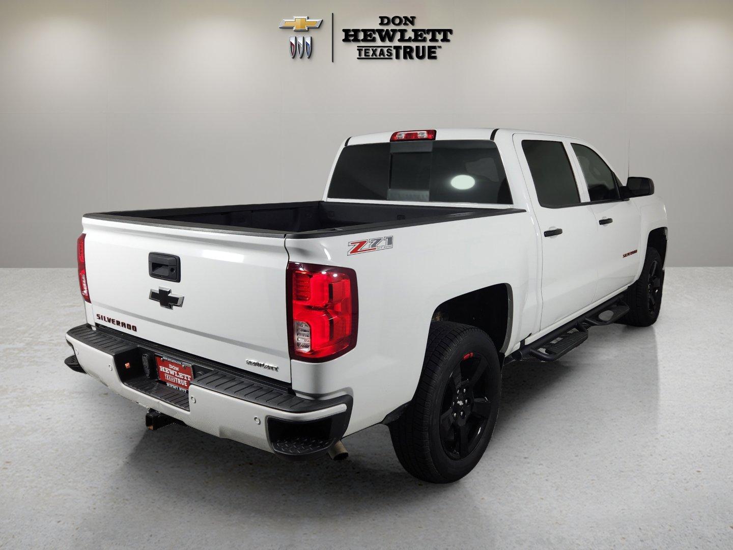 2017 Chevrolet Silverado 1500 Vehicle Photo in GEORGETOWN, TX 78626-7508