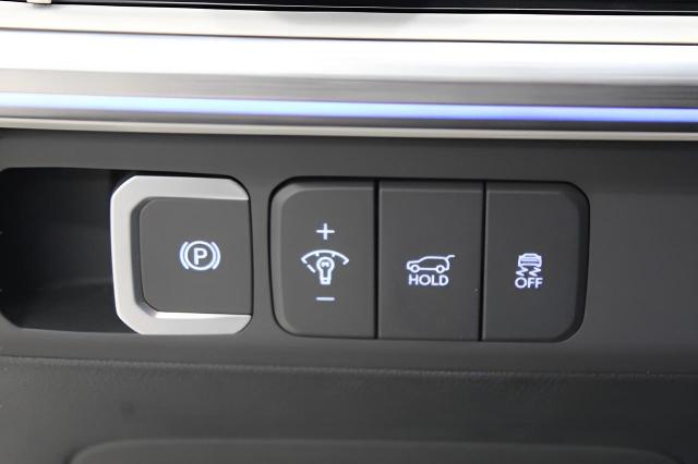 2024 Hyundai SANTA FE Vehicle Photo in Green Bay, WI 54304