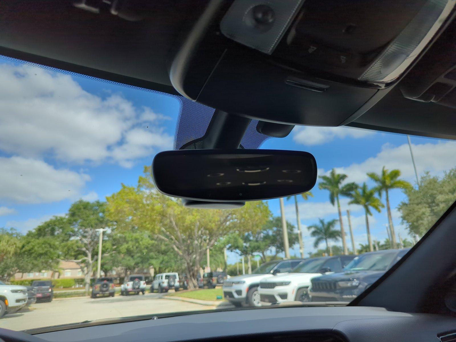 2024 Dodge Durango Vehicle Photo in Pembroke Pines, FL 33027