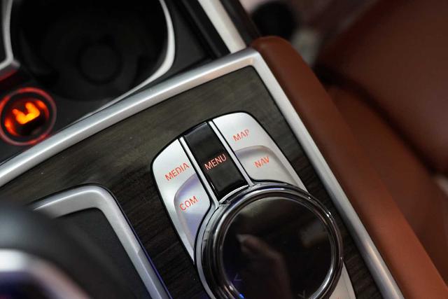 2022 BMW 750i xDrive Vehicle Photo in GRAPEVINE, TX 76051