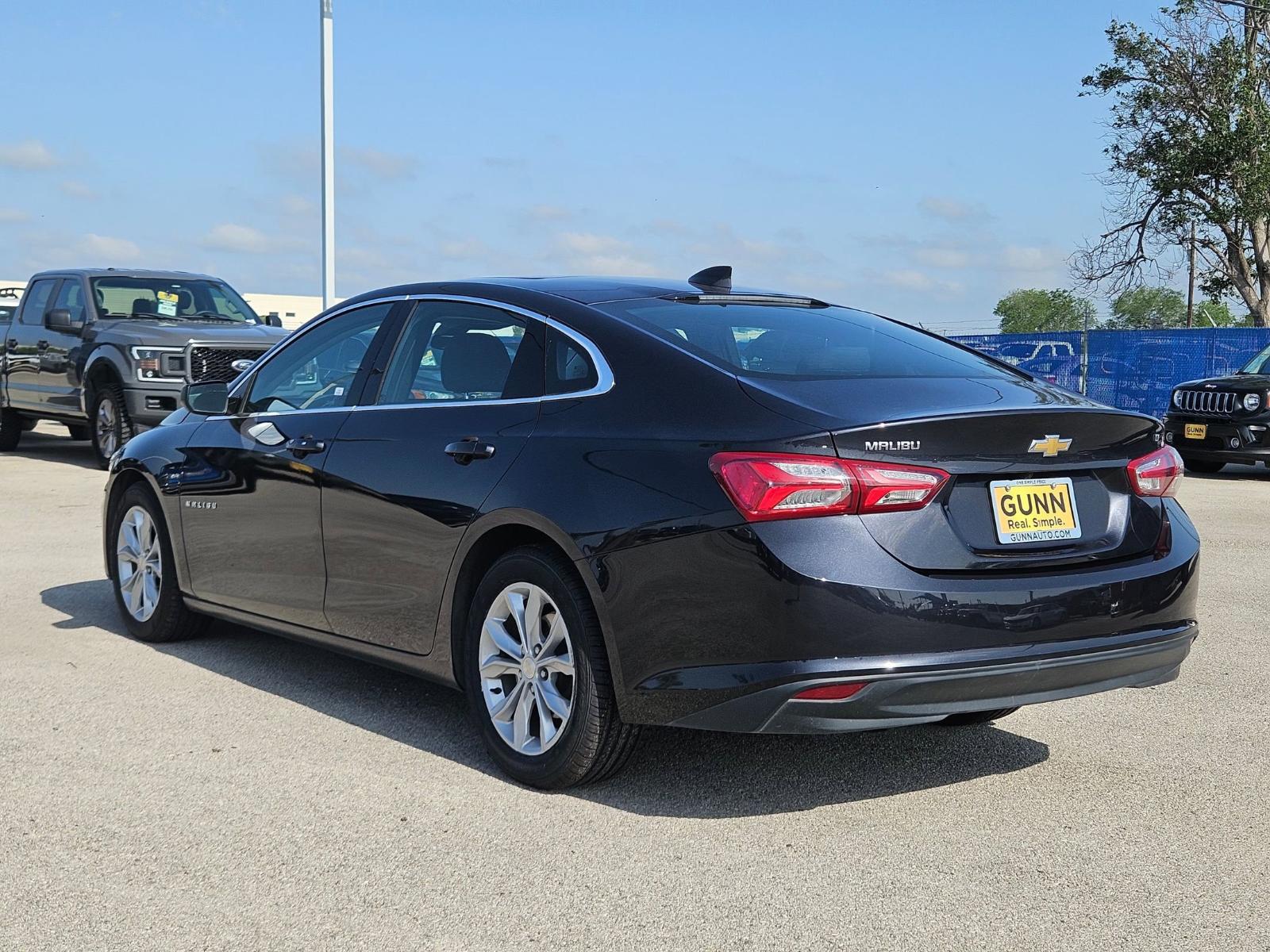 2022 Chevrolet Malibu Vehicle Photo in Seguin, TX 78155