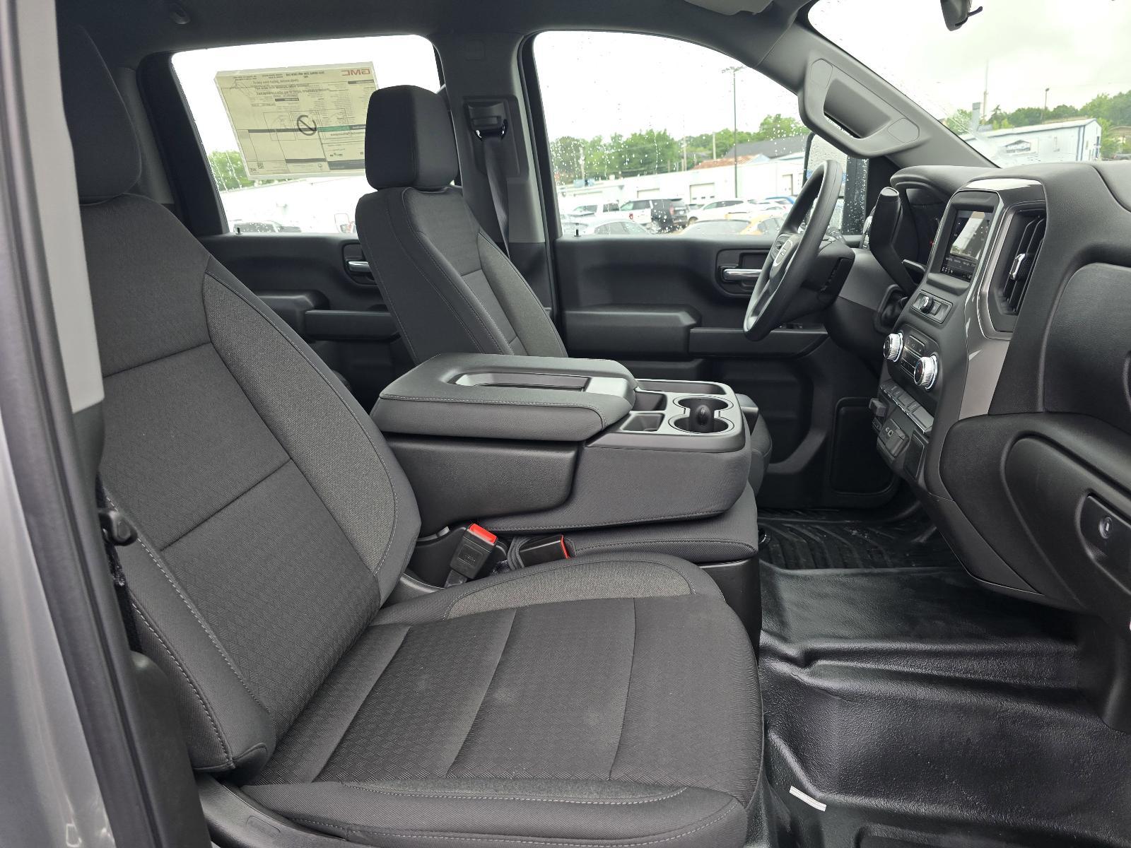 2025 GMC Sierra 2500 HD Vehicle Photo in Rolla, MO 65401