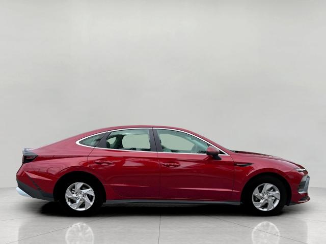 2025 Hyundai SONATA Vehicle Photo in Green Bay, WI 54304