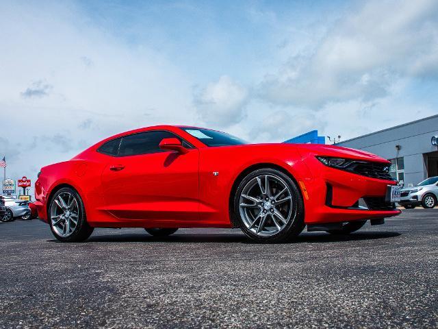 2021 Chevrolet Camaro Vehicle Photo in MADISON, IN 47250-1611