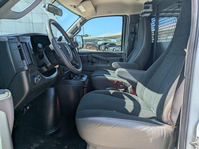 2023 GMC Savana Cargo Van Vehicle Photo in SELMA, TX 78154-1459