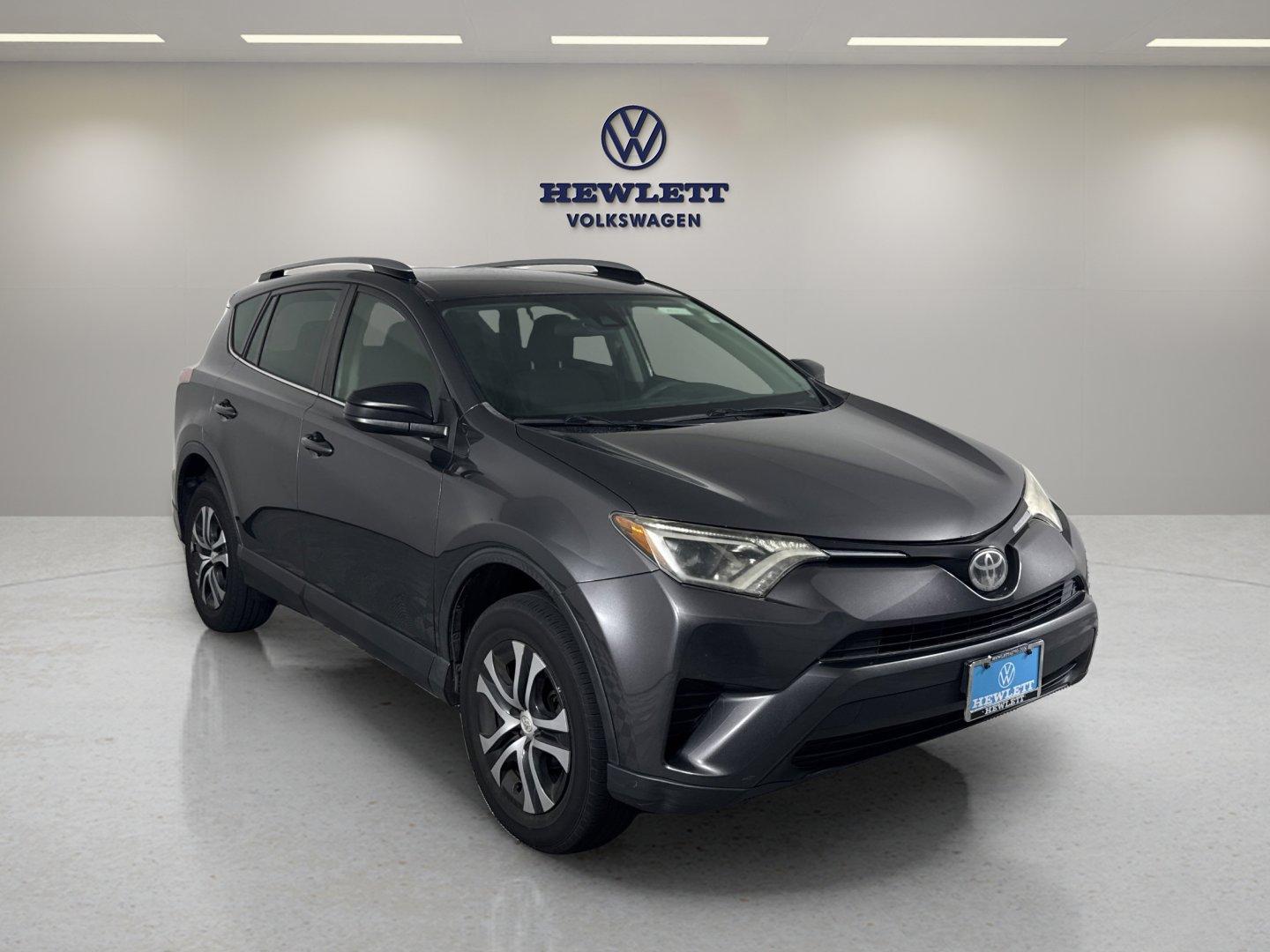 2017 Toyota RAV4 Vehicle Photo in Georgetown, TX 78626