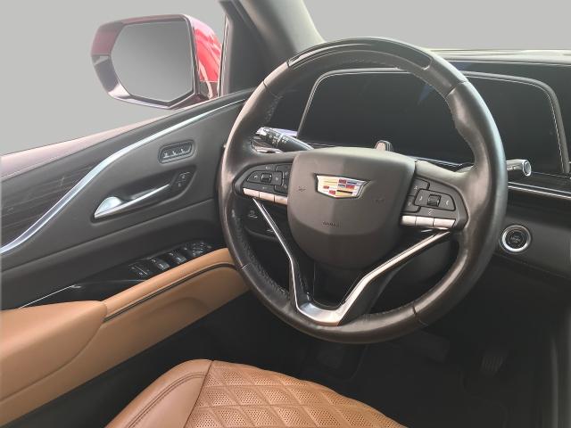 2022 Cadillac Escalade Vehicle Photo in GREEN BAY, WI 54303-3330