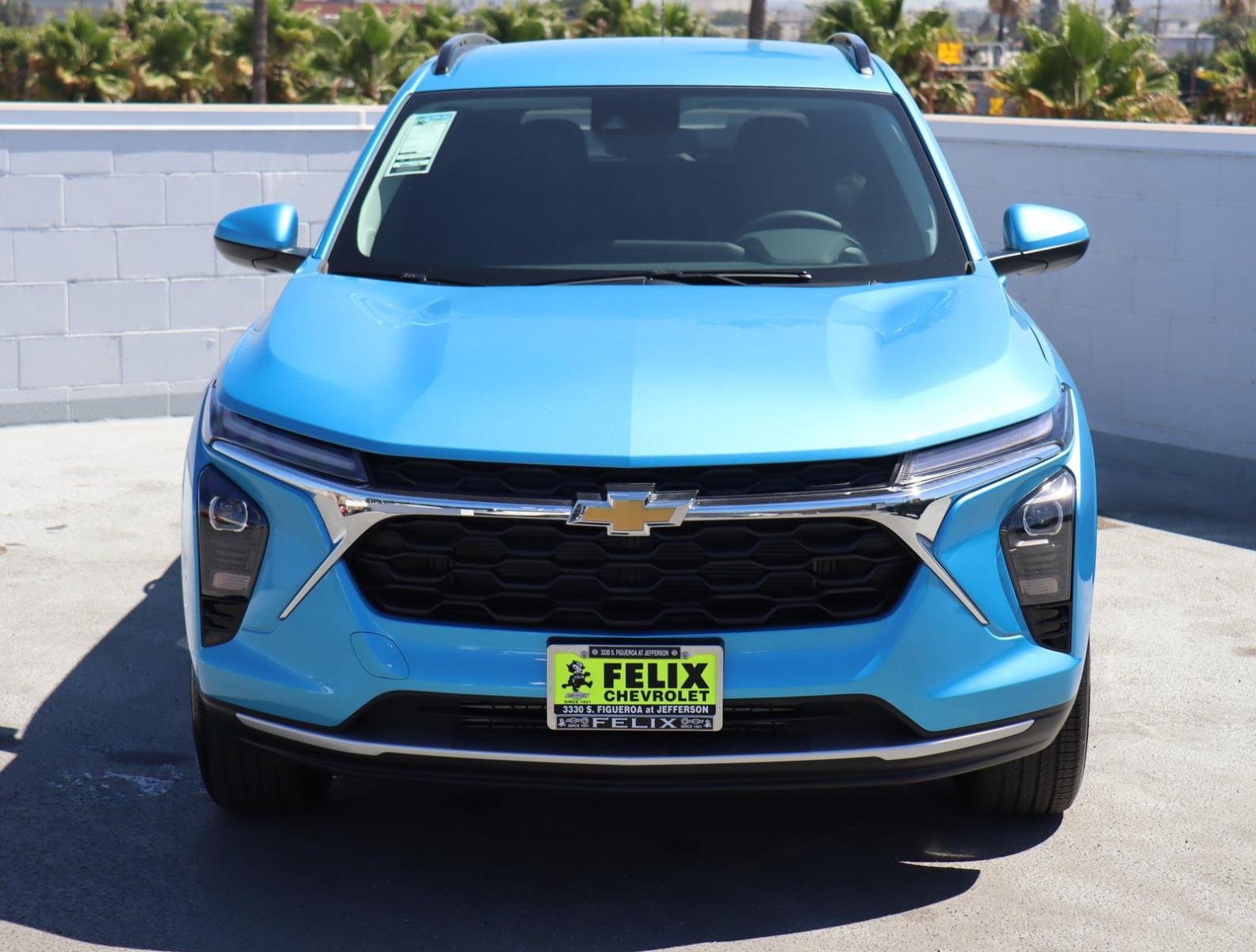 2025 Chevrolet Trax Vehicle Photo in LOS ANGELES, CA 90007-3794