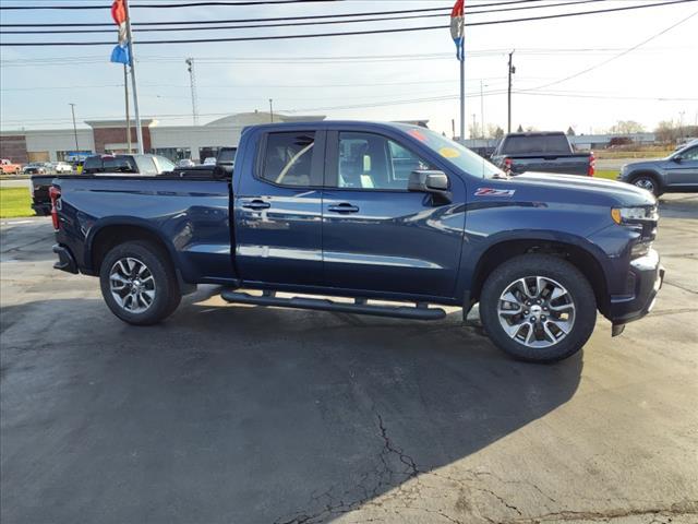 Used 2019 Chevrolet Silverado 1500 RST with VIN 1GCRYEED2KZ332335 for sale in Lockport, NY