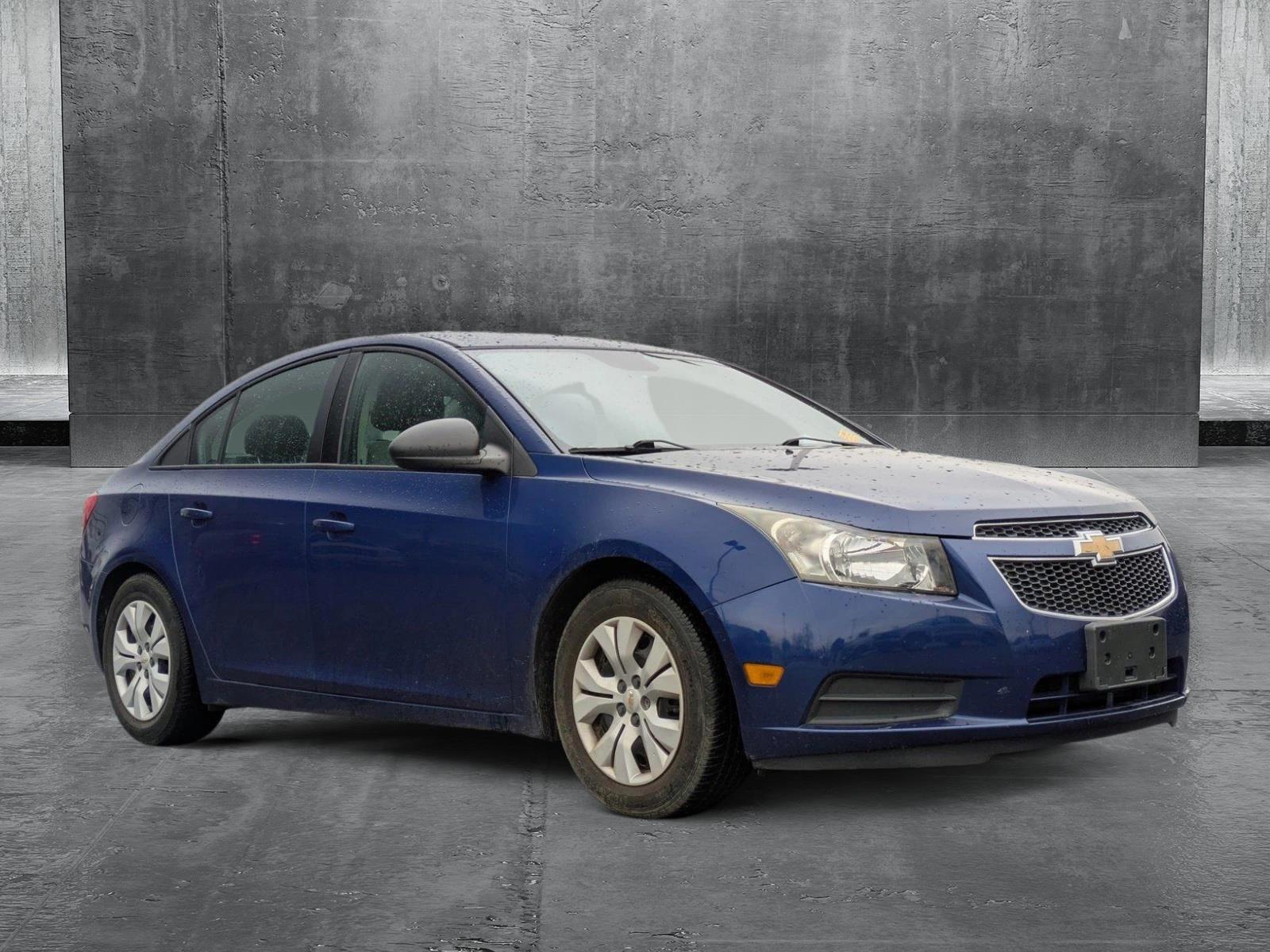 2013 Chevrolet Cruze Vehicle Photo in LAUREL, MD 20707-4697