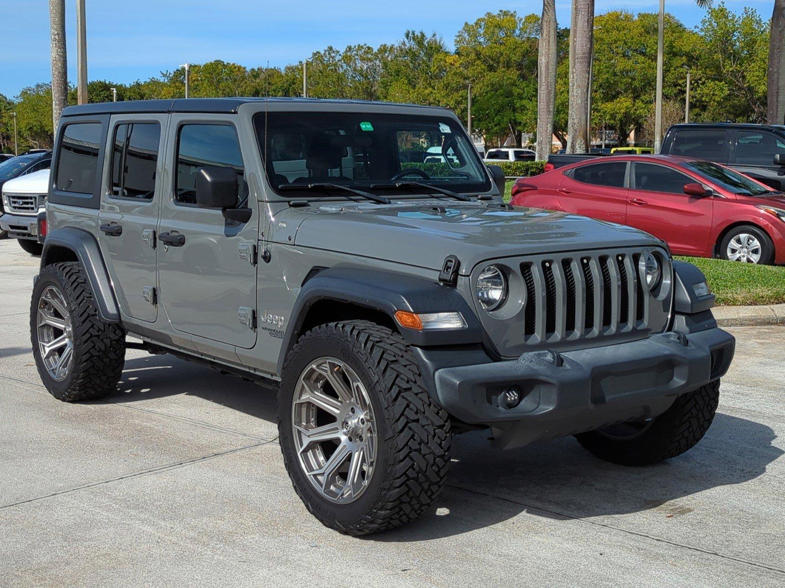 2020 Jeep Wrangler Unlimited Vehicle Photo in Pembroke Pines, FL 33027