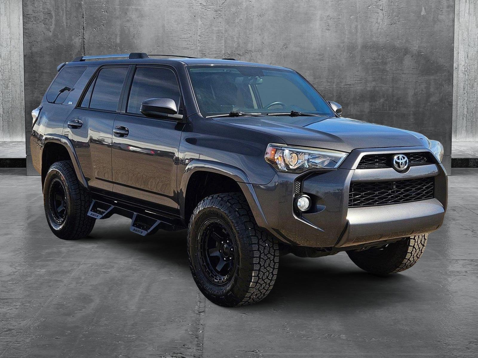 2019 Toyota 4Runner Vehicle Photo in PEORIA, AZ 85382-3715