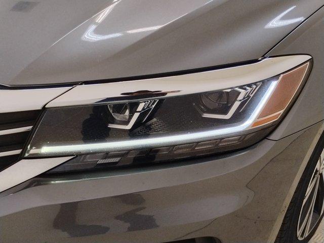 2021 Volkswagen Passat Vehicle Photo in PINEVILLE, NC 28134-8495