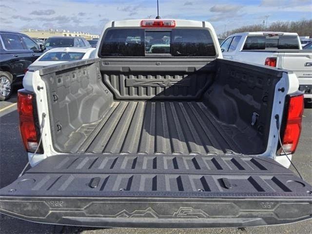 2024 Chevrolet Colorado Vehicle Photo in LANCASTER, PA 17601-0000