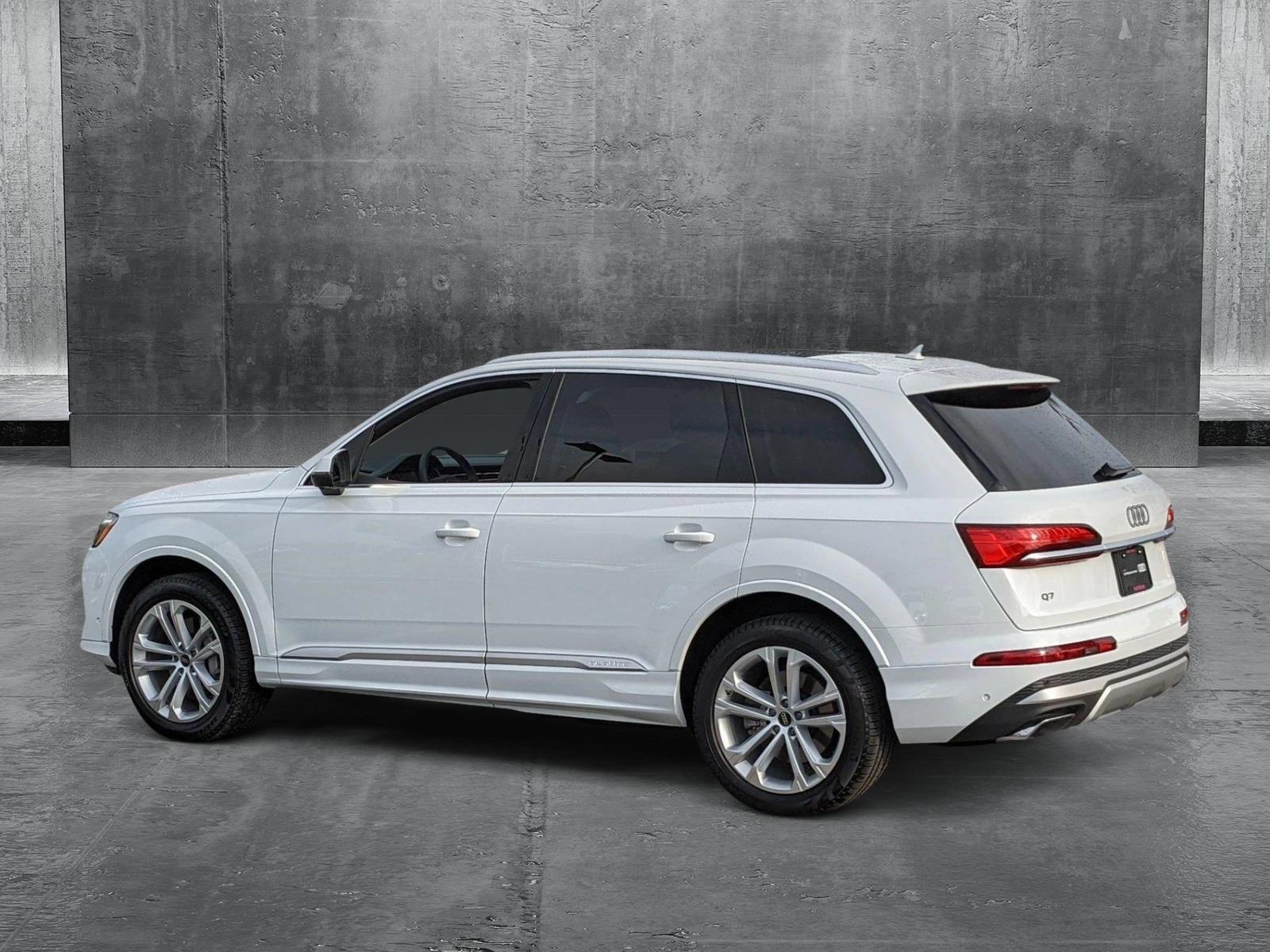 2025 Audi Q7 Vehicle Photo in Orlando, FL 32811