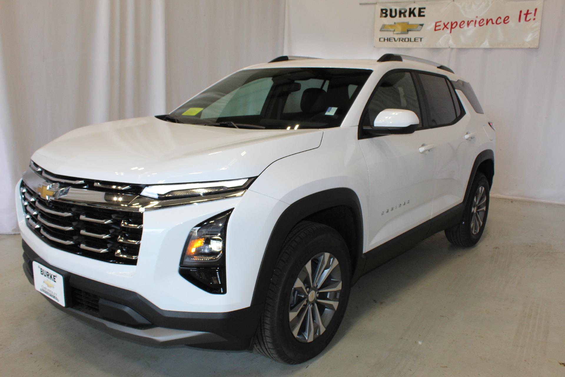 2025 Chevrolet Equinox Vehicle Photo in NORTHAMPTON, MA 01060-1120